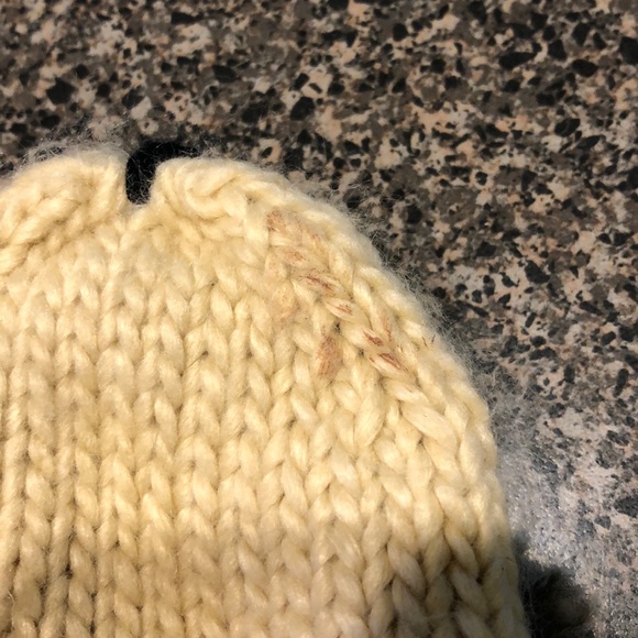 Mittens Adorable Lined Hedgehog's - Picture 3 of 6